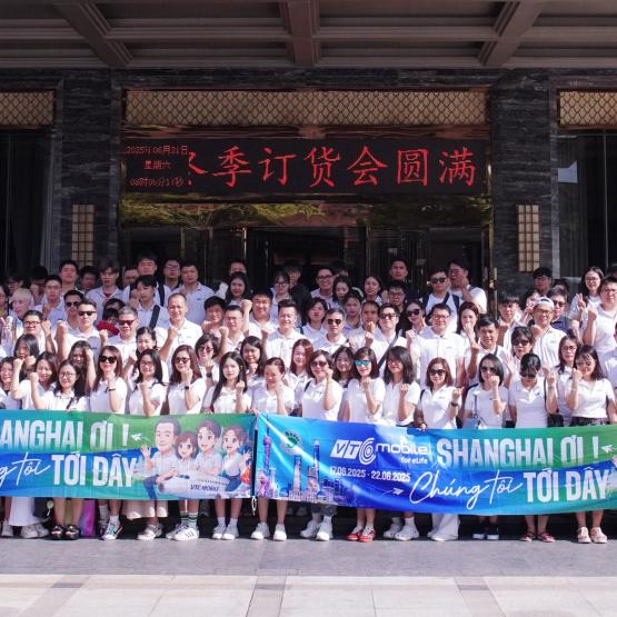VTC Mobile “nạp đầy năng lượng” với hành trình 6 ngày 5 đêm tại Thượng Hải – Hàng Châu – Tô Châu – Ô Trấn